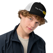 Load image into Gallery viewer, Two Tone Logo Closed-back trucker cap