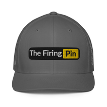 Load image into Gallery viewer, Two Tone Logo Closed-back trucker cap