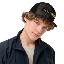 Load image into Gallery viewer, Two Tone Logo Closed-back trucker cap